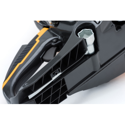 Tronçonneuse thermique CS 750 (18")