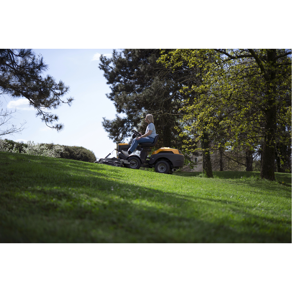 Autoportée à coupe frontale thermique Park 500