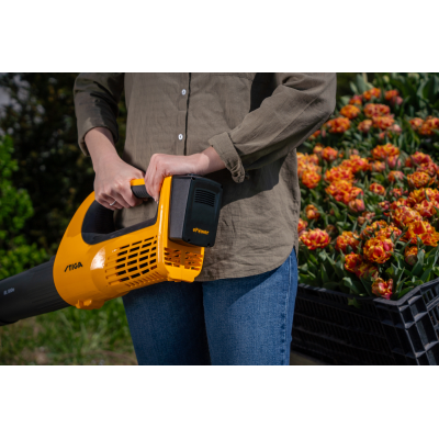 Souffleur de feuilles à batterie STIGA BL 100e Kit | Garden Diffusion