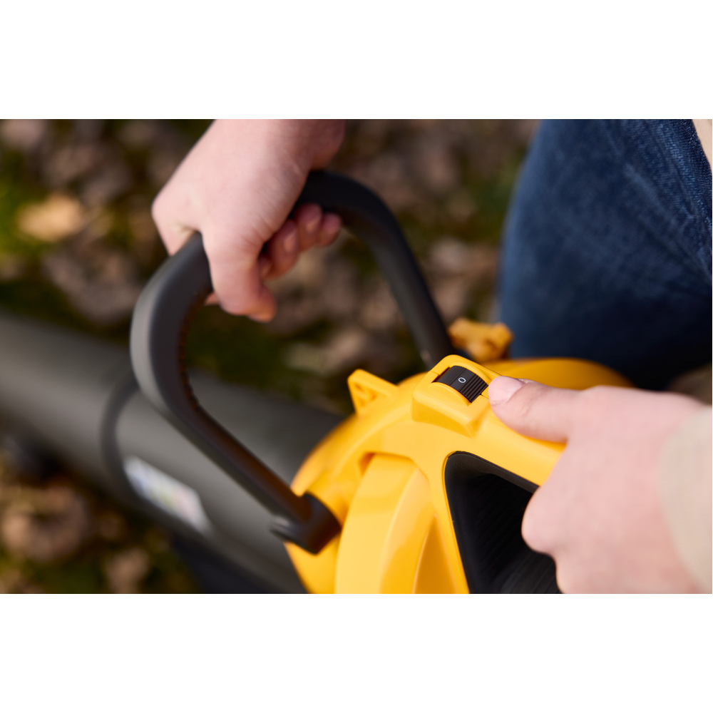 Souffleur aspirateur broyeur à batterie STIGA VS 100e Kit | Garden Dif