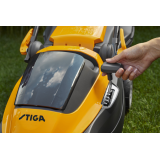 Tondeuse à batterie Stiga Collector 136e Kit