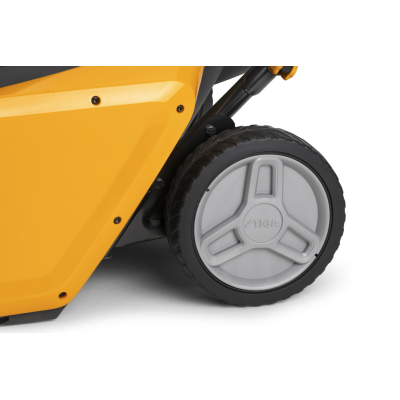 Fraise à neige à batterie Stiga ST 700e Kit