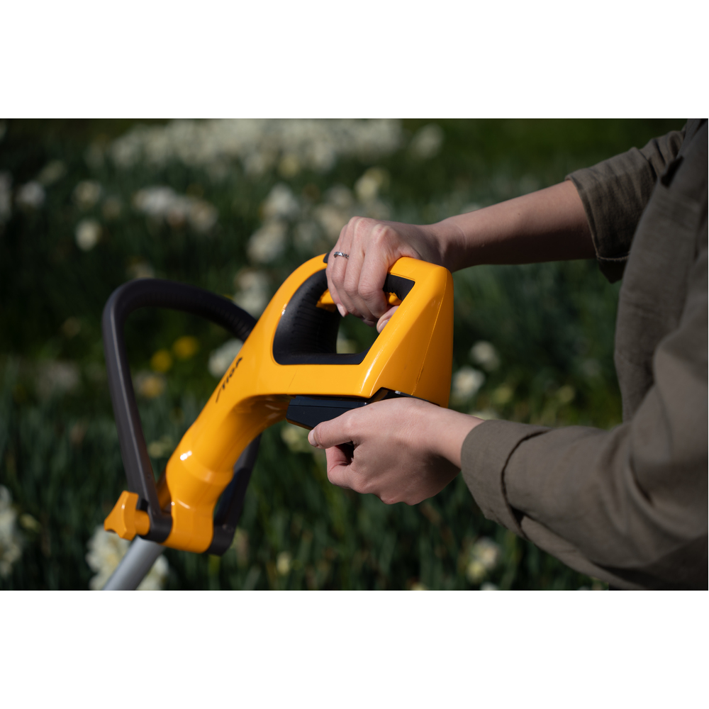 Coupe-bordure à batterie STIGA GT 100e Kit | Garden Diffusion